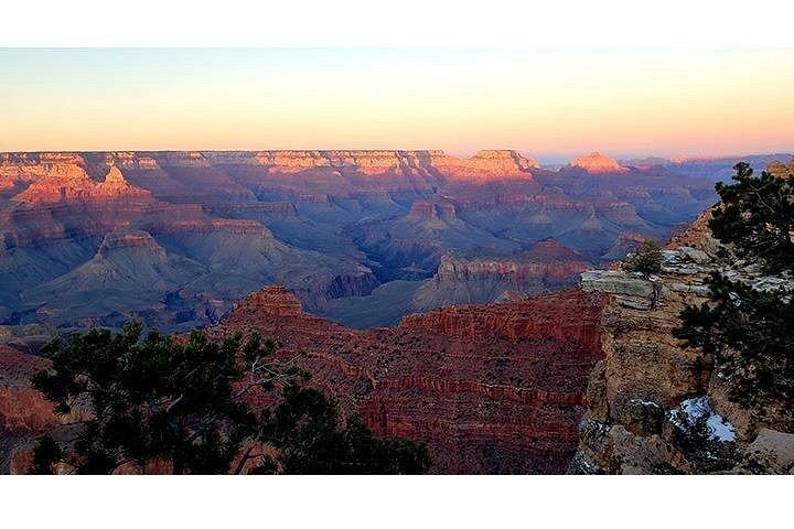 セドナからのグランド キャニオン サウス リム日帰り旅行