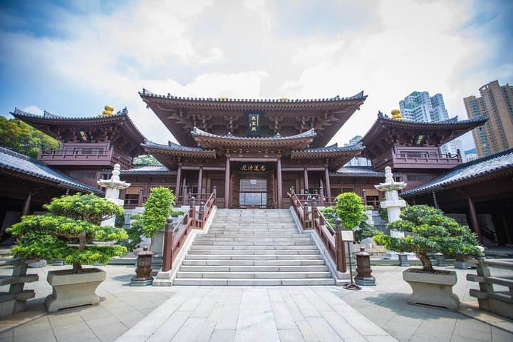 Private Hong Kong Jiulong Day Tour