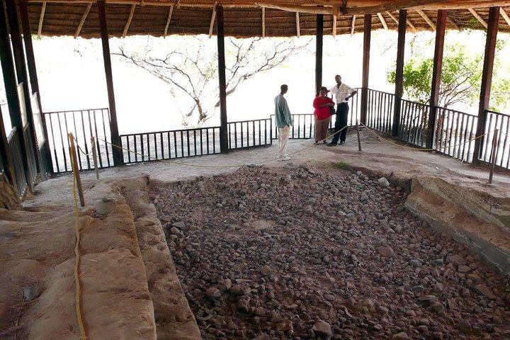 Adadi MariyamとMelka kuntureへの日帰り旅行