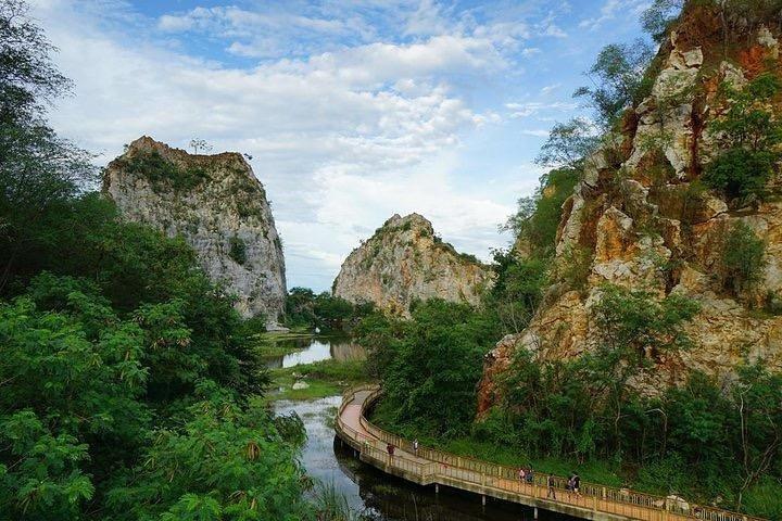 Verfrissend, genezing, geweldige ontsnapping naar Ratchaburi vanuit Bangkok met lunch