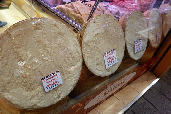Food Markets Tour mit einem Einheimischen!