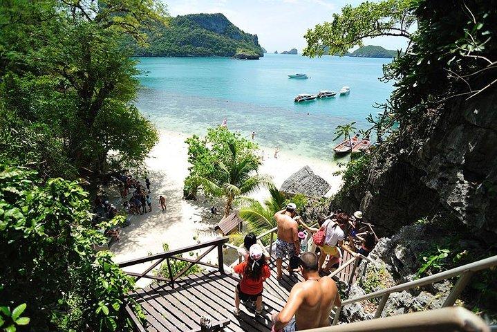 Angthong National Marine Park de lancha com snorkel e caiaque