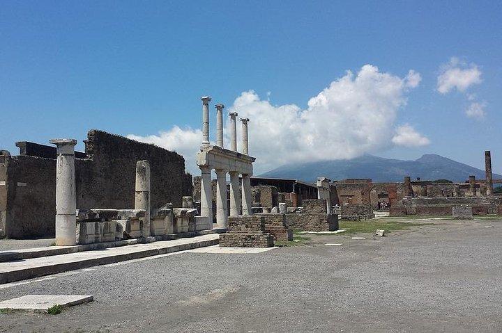 POMPEI IN & OUT - Tour privado relajado de 3 horas