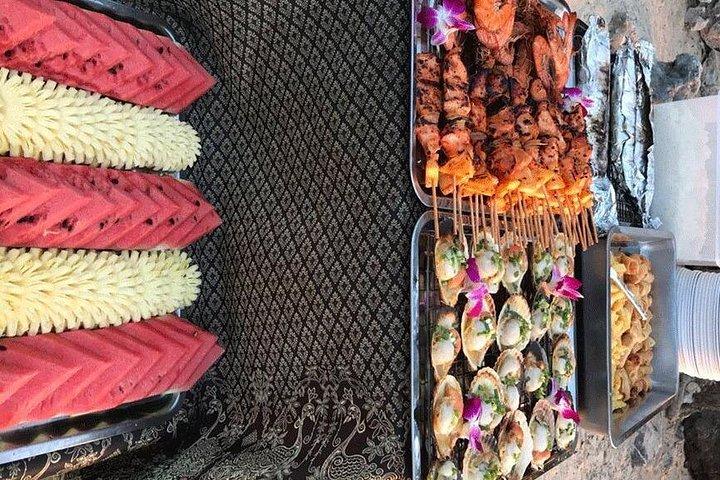 ロングテールボートによるクラビホン諸島シュノーケリングとサンセットツアー
