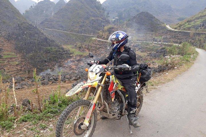 北西ループバイクアドベンチャー10泊11日
