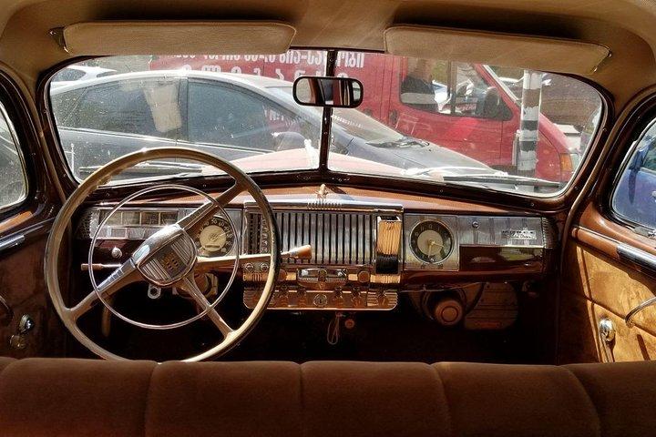 Tbilisi stadstur i en retro bil, bästa tur i Georgien