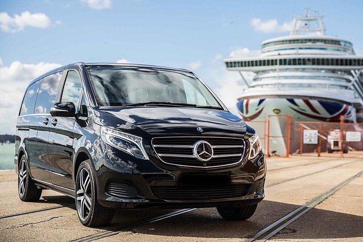 Privat transfer Prag till Vilshofen med stopp i Cesky Krumlov