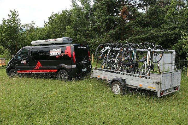 Ottieni un trasferimento per te, famiglia, gruppo di ciclisti, escursionisti-intorno alle Alpi Giulie