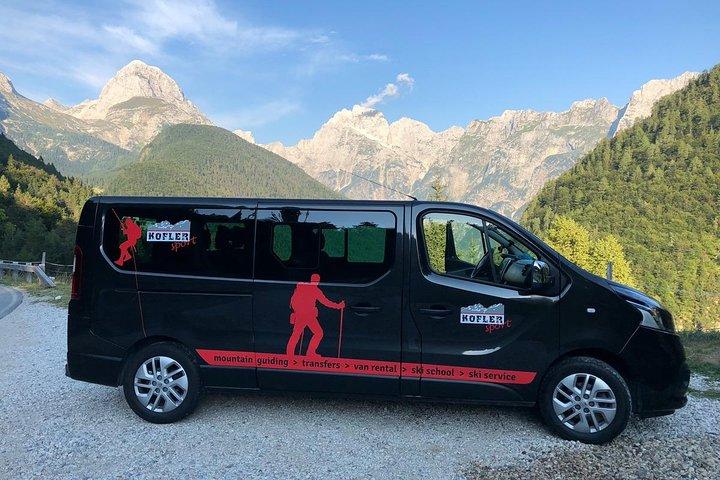 Ottieni un trasferimento per te, famiglia, gruppo di ciclisti, escursionisti-intorno alle Alpi Giulie