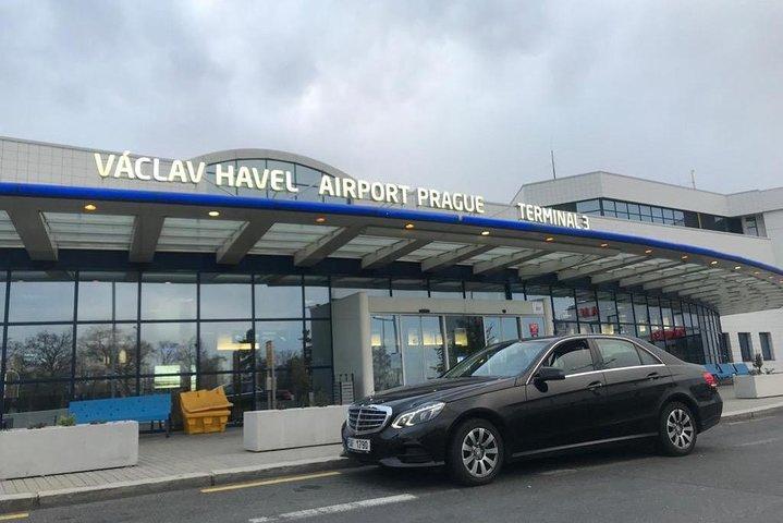 VIP Private Transfer from Prague Airport to Hotel in Prague