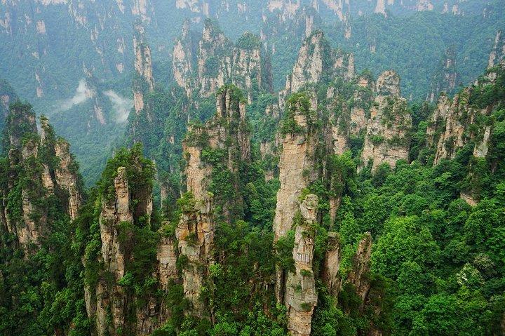 2-tägige private Tour nach Zhangjiajie von Shanghai mit dem Flugzeug mit Unterkunft