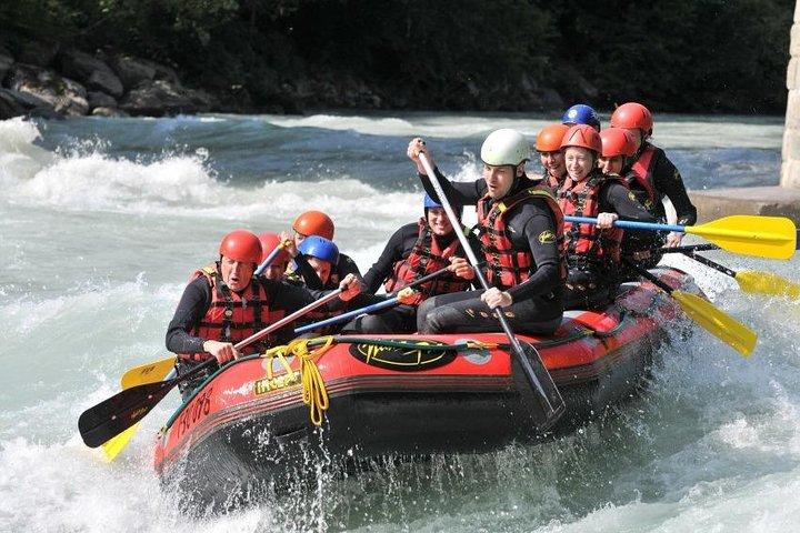 Nepal Abenteuer: Trishuli Rafting, Paragliding & Wanderung in Pokhara
