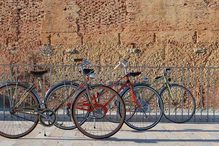Vintage Bikes Tour