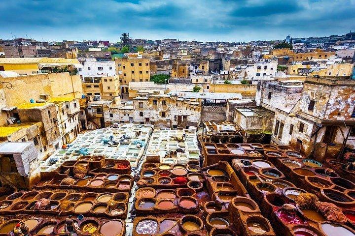 Cómodo traslado privado desde Marrakech a Fez