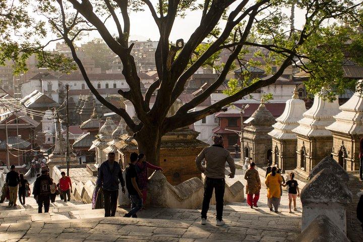 Mehrtägige Tour zum Weltkulturerbe von Kathmandu | mit Red Carpet Journey