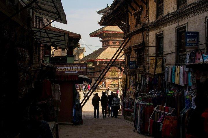 Mehrtägige Tour zum Weltkulturerbe von Kathmandu | mit Red Carpet Journey