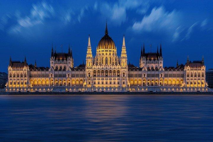 Privater Tagesausflug nach Budapest ab Wien