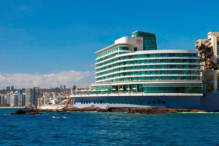 Famosa Viña del Mar! Premium Walking Tour con una guida nativa