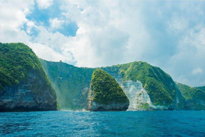 Bali Hai - Nusa Penida Adventure Cruise