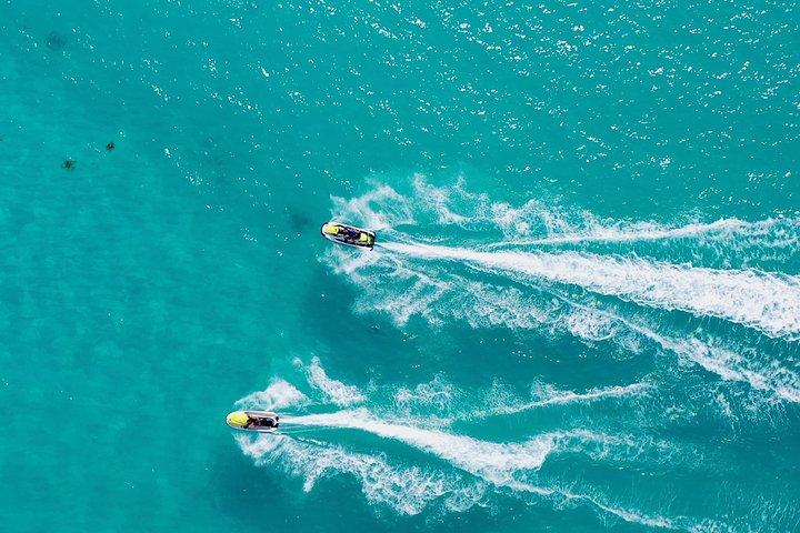 Aventure en jet ski à Cabb Beach aux Bahamas