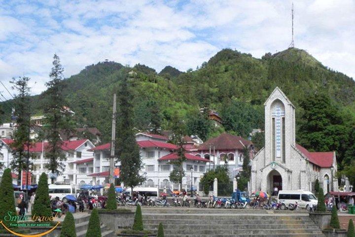 Erobern Sie den ATEMBERAUBENDEN Fansipan Peak des romantischen Sapa in einer 2D1N-Tour