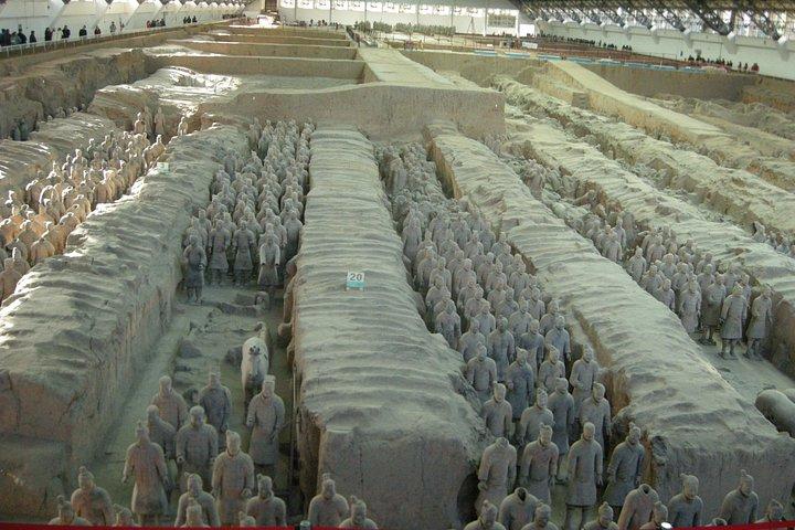 1日間の西安兵馬cott博物館とバンポ新石器時代の村博物館ツアー