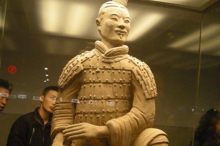 Xi'an Terracotta Warriors Museum und Xianyang Airport (XIY) Drop-off-Tagestour