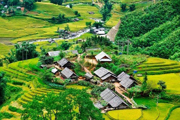 Sapa Trekking Tour da Hanoi in treno notturno (1 notte su Sapa)