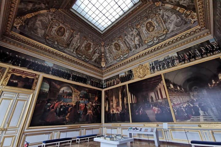 Versailles Domain Private Half Day Guided Tour with Hotel Pickup from Paris