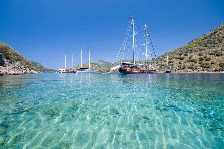 Aegean Experience and Blue Escape 11 Days