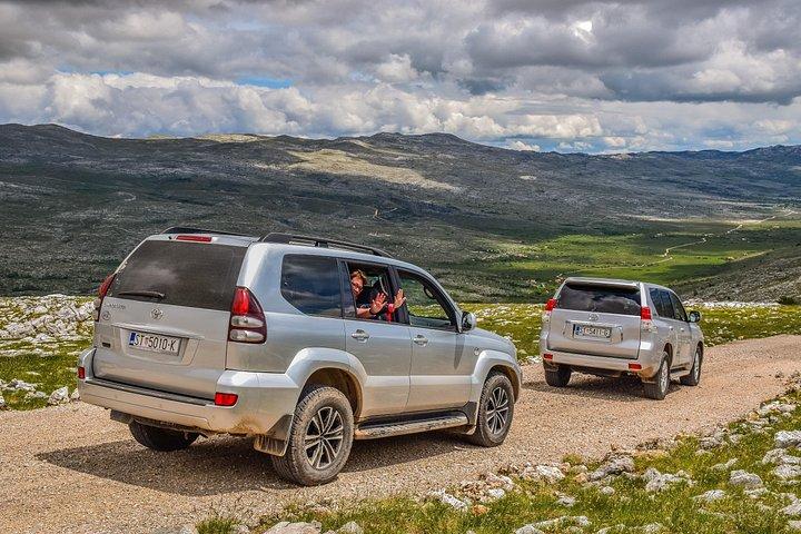 All-inclusive Horse riding & Jeep exploring