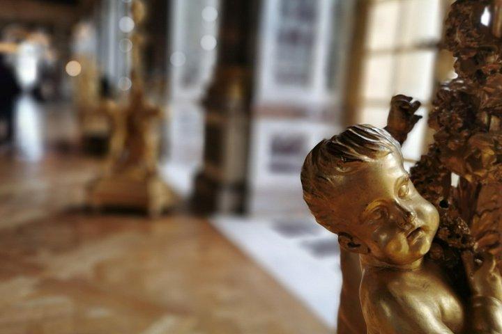 Versailles and Chartres Private Day Tour from Paris