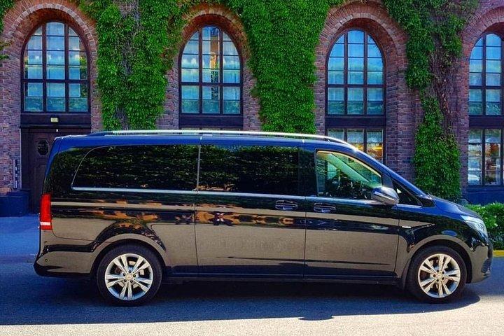 Traslado privado VIP al puerto de Estocolmo