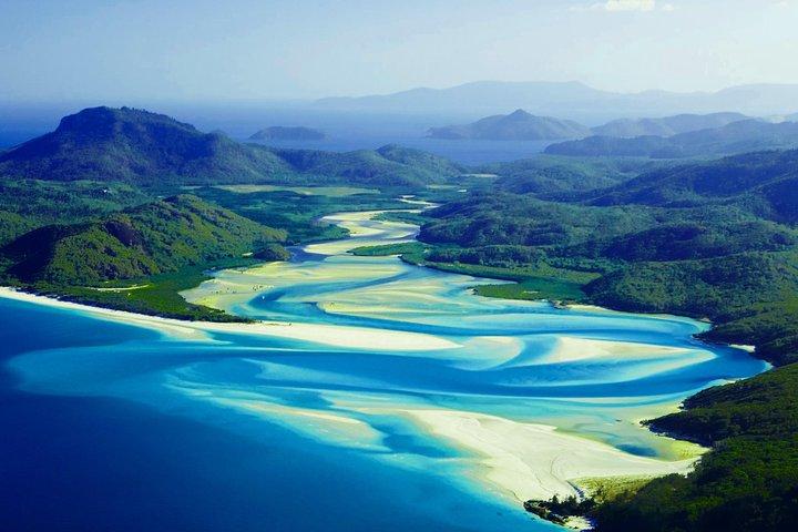 1-stündiger Rundflug über die Whitsunday Islands und das Heart Reef