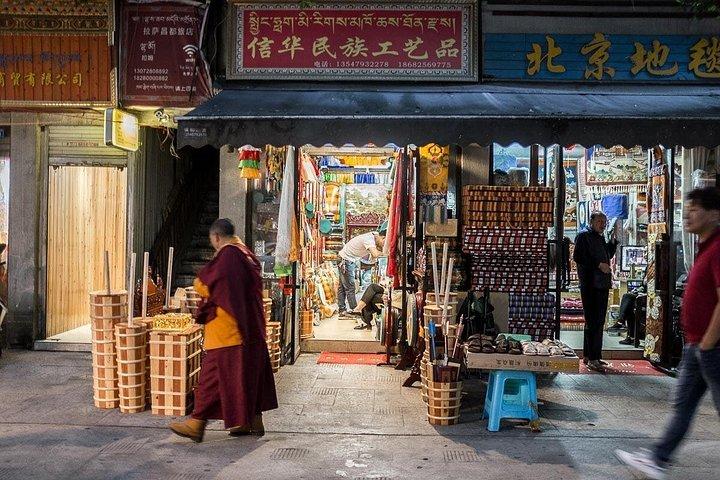 中国の道教とチベット文化を体験する半日シティウォーク