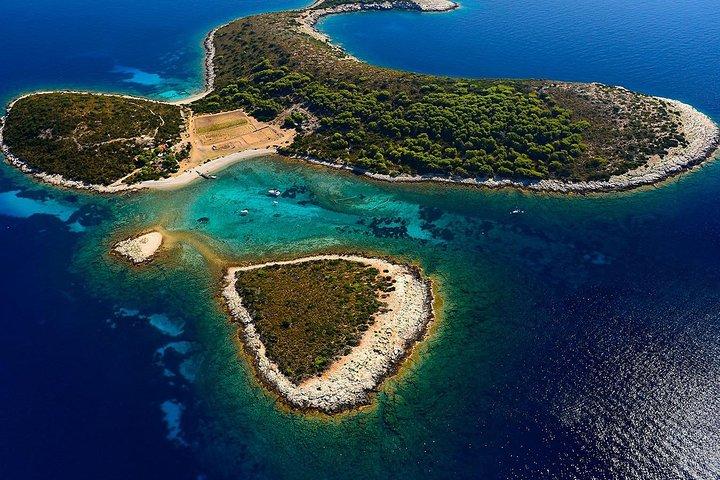 Private 5 - Island Boat Tour: Blue Cave, Hvar og Pakleni Øerne