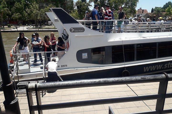 タイガー ツアー 5 時間にはボートのチケットが含まれます。
