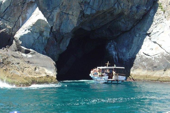 Arraial do Cabo - リオデジャネイロからの船旅ランチと送迎
