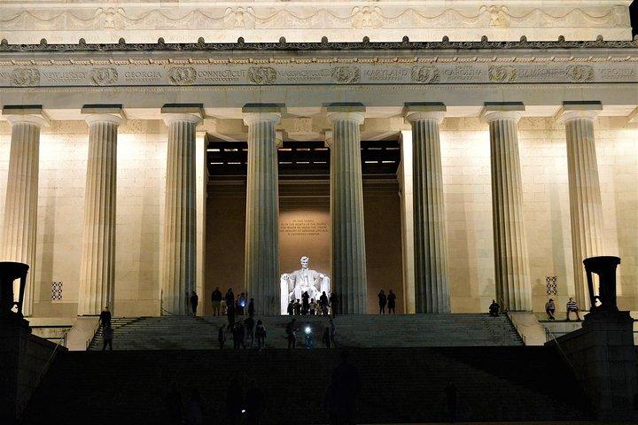 Nachttour durch die National Mall in kleiner Gruppe mit 10 Top-Attraktionen