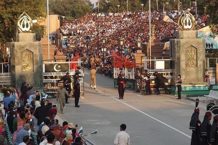 Golden Temple e Wagah Border - Uma excursão de 3 dias para Amritsar de Delhi de trem