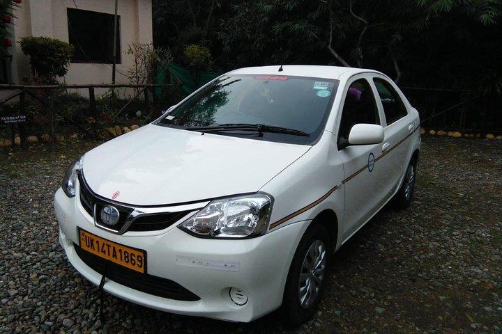 Dehradun Airport (DED) to Rishikesh Private Taxi Transfer Service