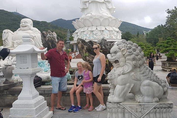 Transferência privada de Rountrip para Marble Mountain - Monkey Mountain - Dragon Bridge