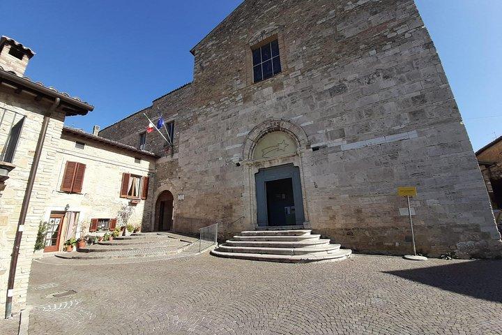 Private Bevagna Walking Tour with official guide