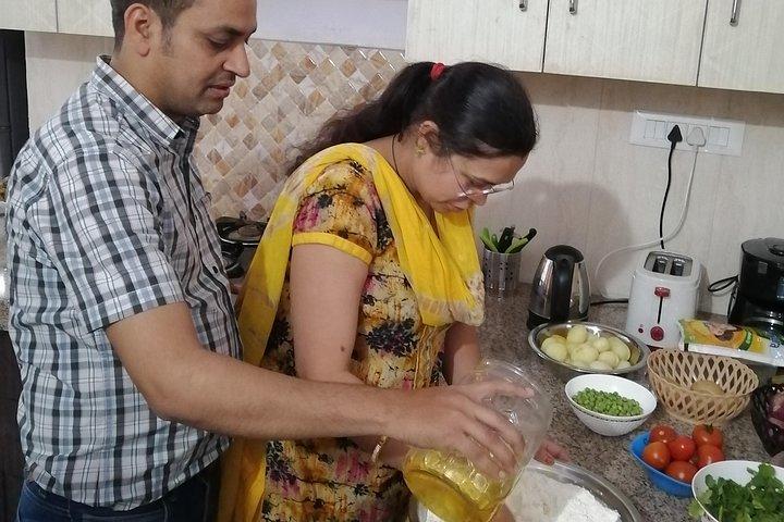 Authentic Samosa & Masala Chai making Class