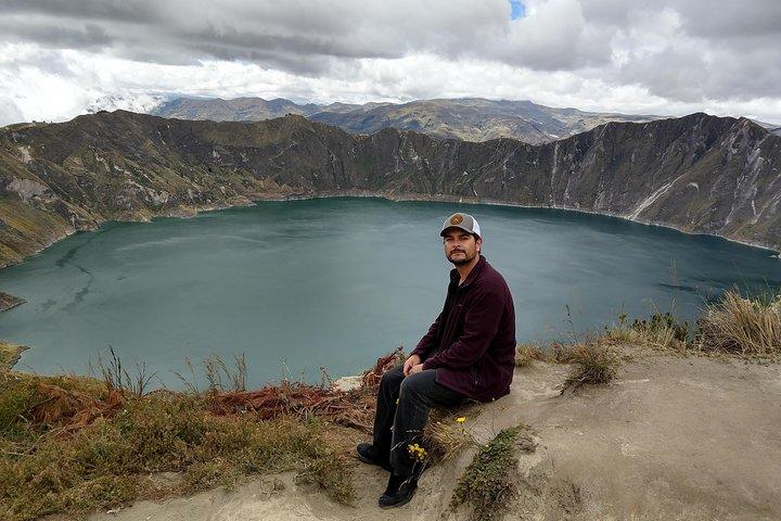 Quilotoa Crater Lake Private Tagestour: Trekking, Markt, Kunst und Lamas
