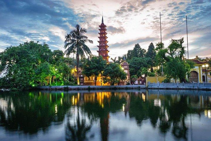 Transfert privé de Ben Tre à l'aéroport de Tan Son Nhat (SGN)