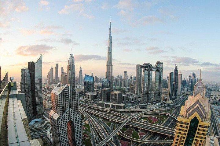 Burj Khalifa, Dubai Aquarium e UWZ com ingressos para Penguin Cove