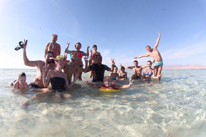 Sharm: excursion d'une journée complète avec tuba à Ras Mohamed et White Island avec déjeuner