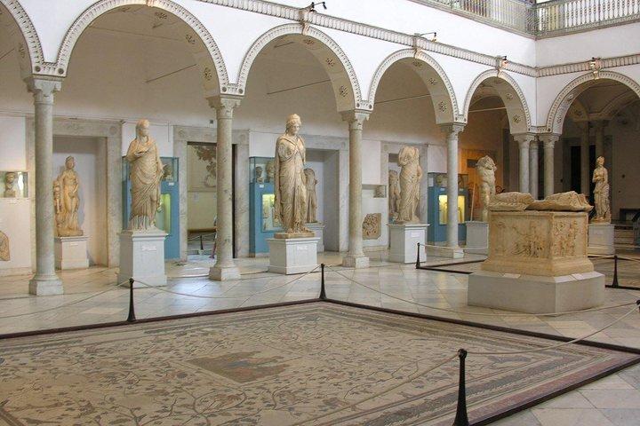 バルドー博物館 - カルタゴの遺跡 - シディ ブ サイドの村