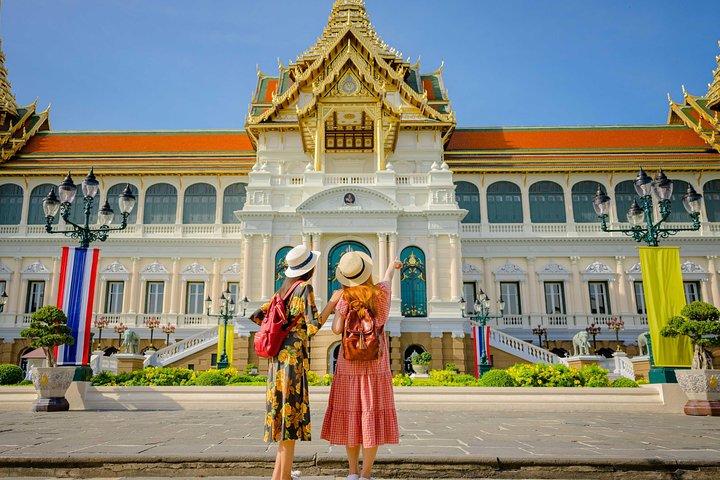 Grand Palace, Damnoen Floating Market och Maeklong Railway Market Tour - hel dag